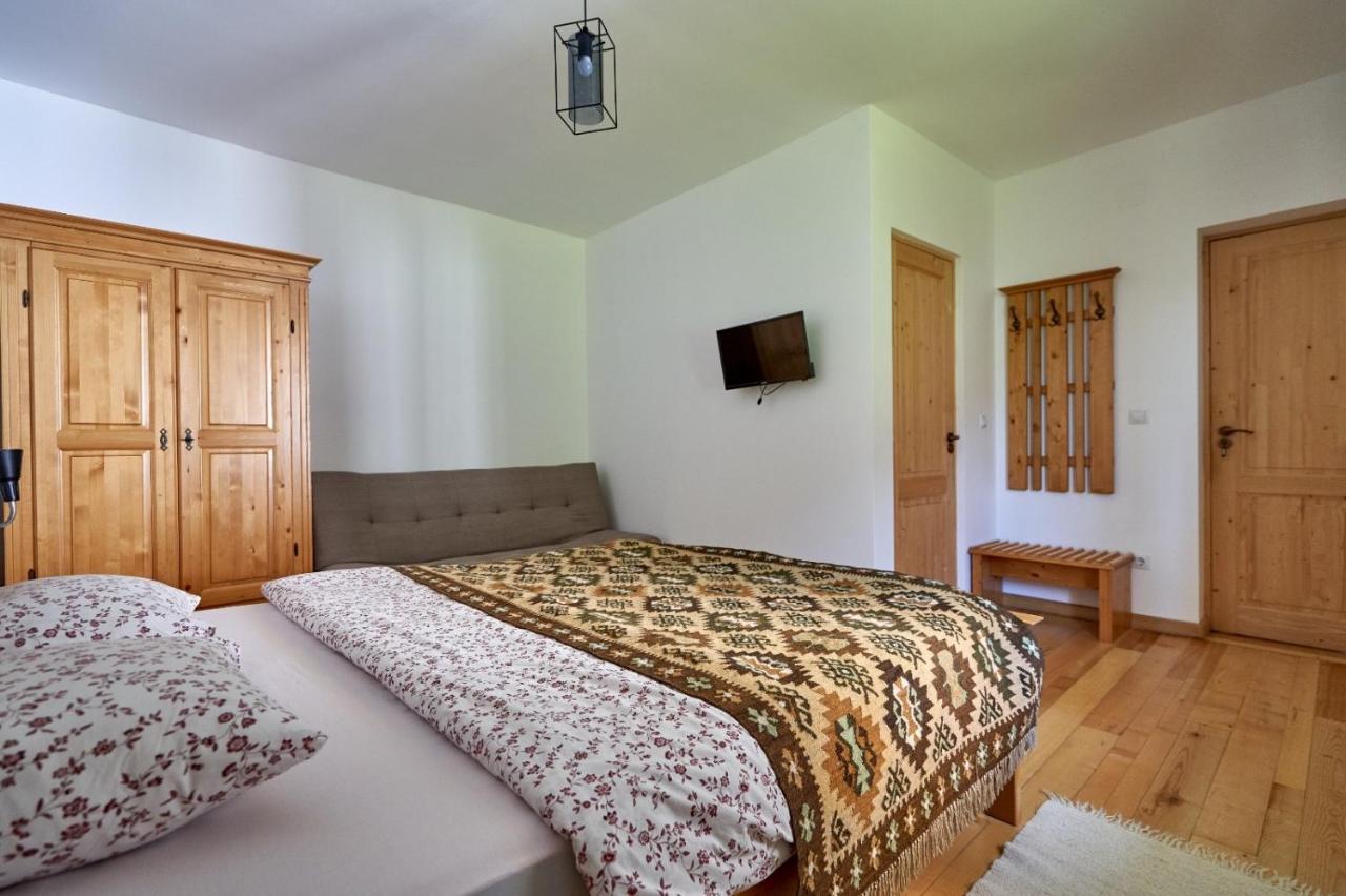 فندق Anahouse Vişeu de Sus المظهر الخارجي الصورة