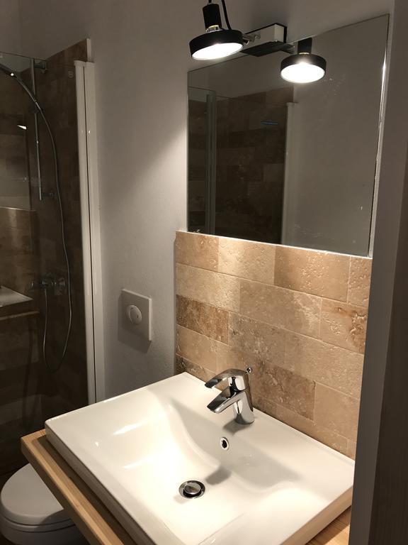 فندق Anahouse Vişeu de Sus المظهر الخارجي الصورة
