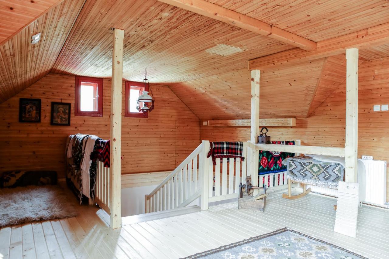 فندق Anahouse Vişeu de Sus المظهر الخارجي الصورة